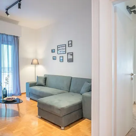 Modern Design Near Acropolis 2 Apartment